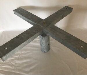 CRF4 / N,E,S,W +/4 Way Flood Light Bracket